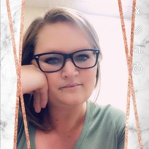 Meet your Posher, Tiffany